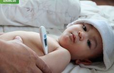 Nên cho trẻ ăn gì khi bị sốt là tốt nhất ? Kinh nghiệm mẹ nên biết